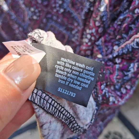 NWT🔥 Lane Bryant Plus Size 22/24 Purple Black Off The Shoulder Blouse - Picture 8 of 8